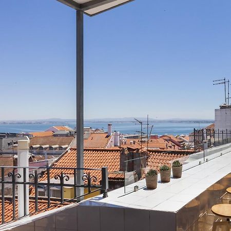 Amazing Rooftop Terrace With River And Historic City View 4 Bedrooms 4 Bathrooms Ac 19Th Century Building Chiado ลิสบอน ภายนอก รูปภาพ