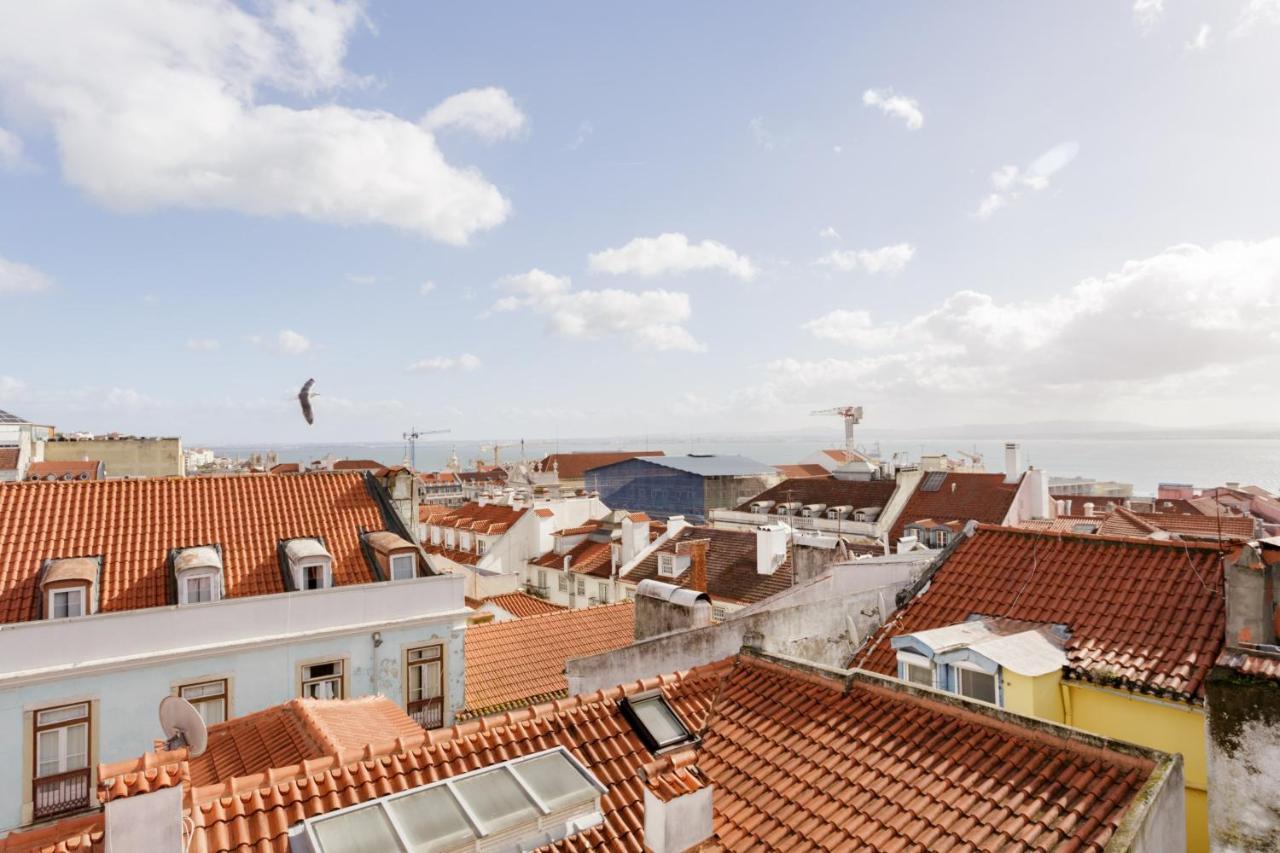 Amazing Rooftop Terrace With River And Historic City View 4 Bedrooms 4 Bathrooms Ac 19Th Century Building Chiado ลิสบอน ภายนอก รูปภาพ