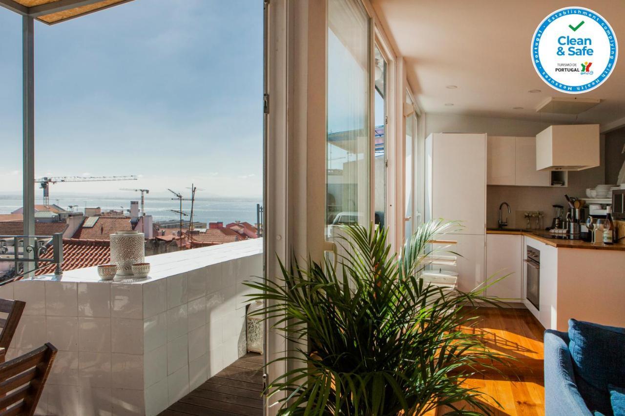 Amazing Rooftop Terrace With River And Historic City View 4 Bedrooms 4 Bathrooms Ac 19Th Century Building Chiado ลิสบอน ภายนอก รูปภาพ
