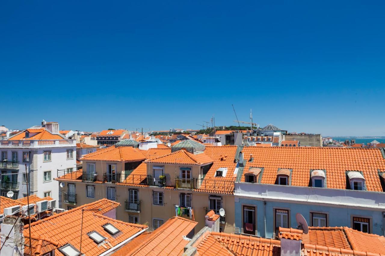 Amazing Rooftop Terrace With River And Historic City View 4 Bedrooms 4 Bathrooms Ac 19Th Century Building Chiado ลิสบอน ภายนอก รูปภาพ